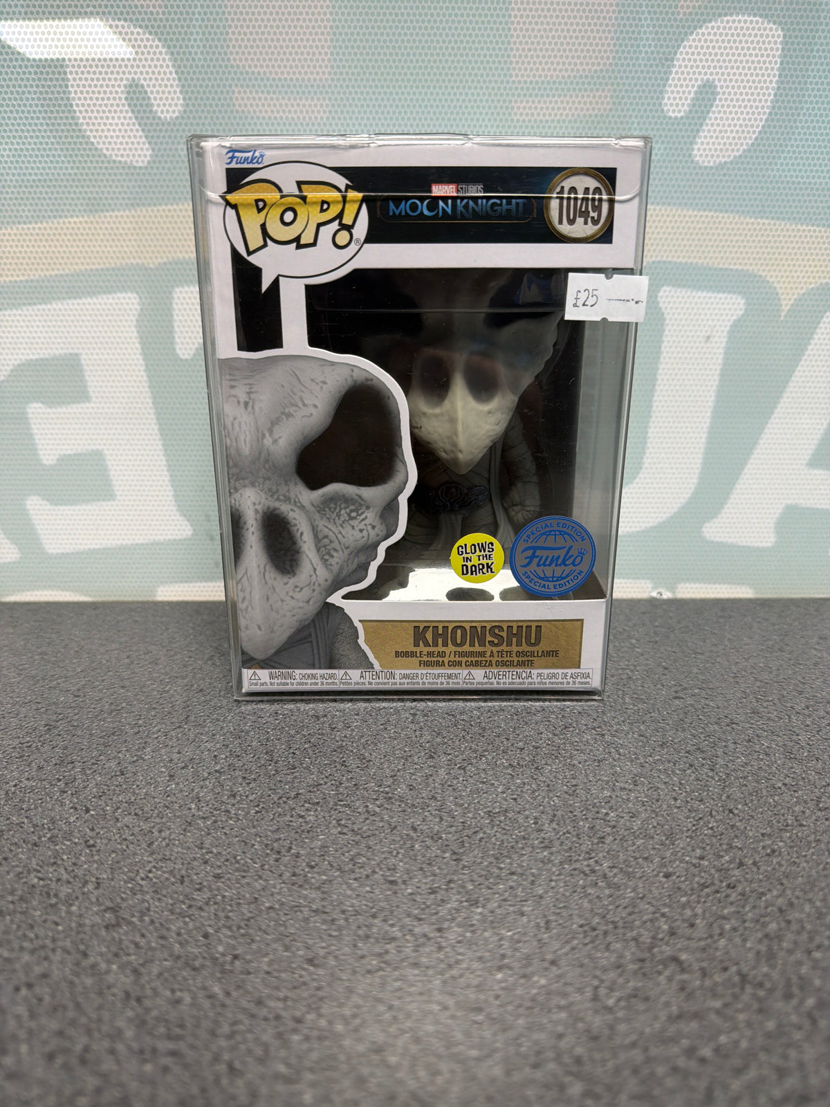 Khonshu Glow Funko Pop! #1049 – Marvel Moon Knight
