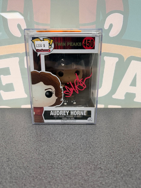 Sherilyn Fenn Signed Audrey Horne Funko Pop! #450