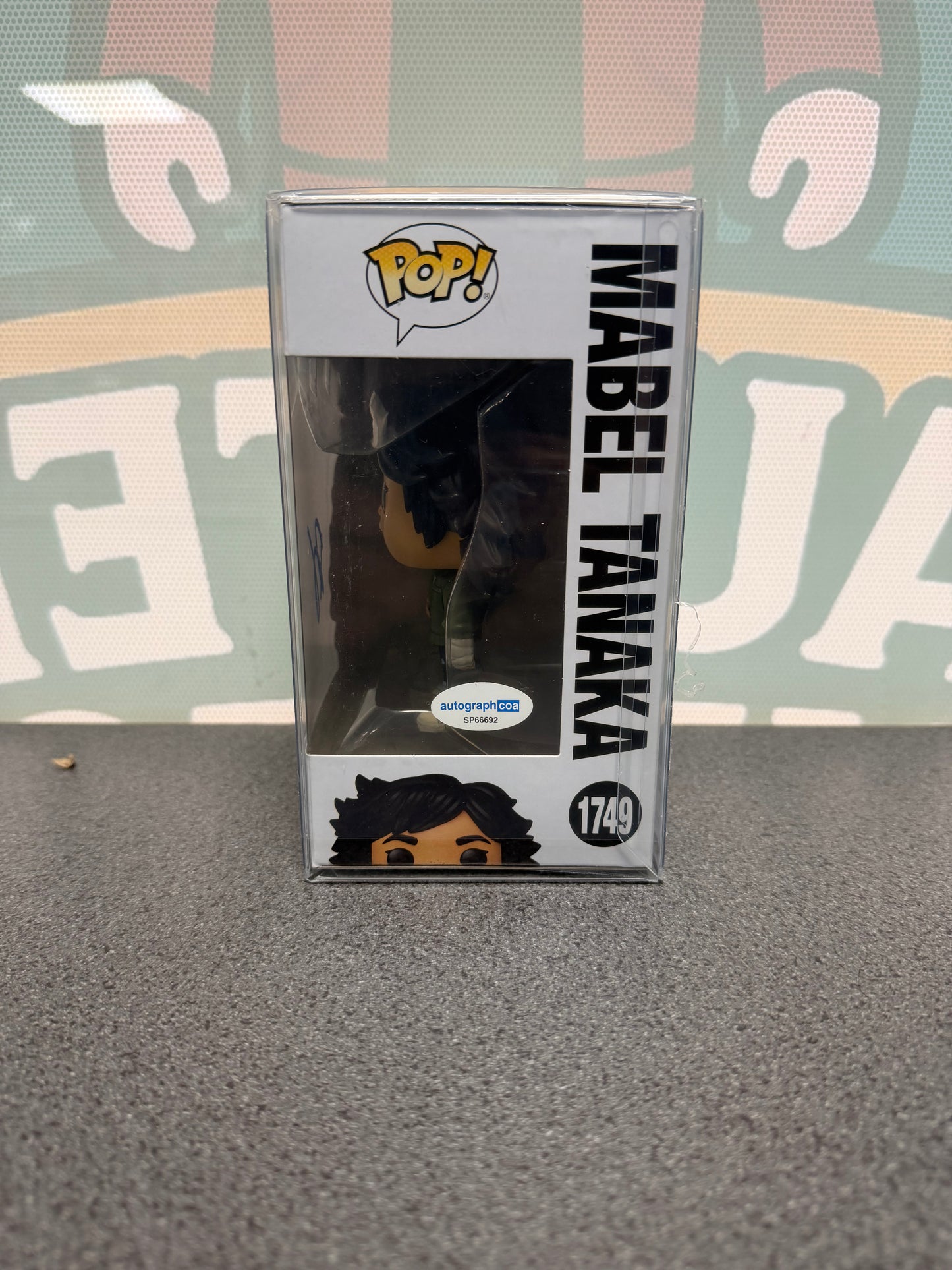 Bobby Moynihan Signed Mabel Tanaka Funko Pop! #1749 – Chase