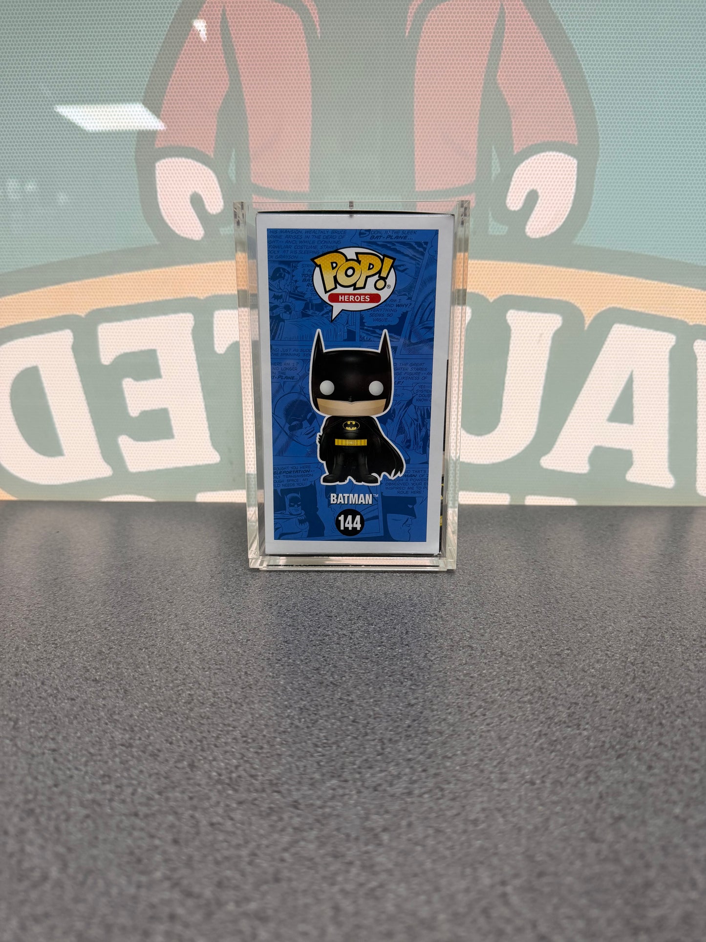Batman (Blue Chrome) Funko Pop! #144 – Toy Tokyo San Diego 2017 – illustrated side of box