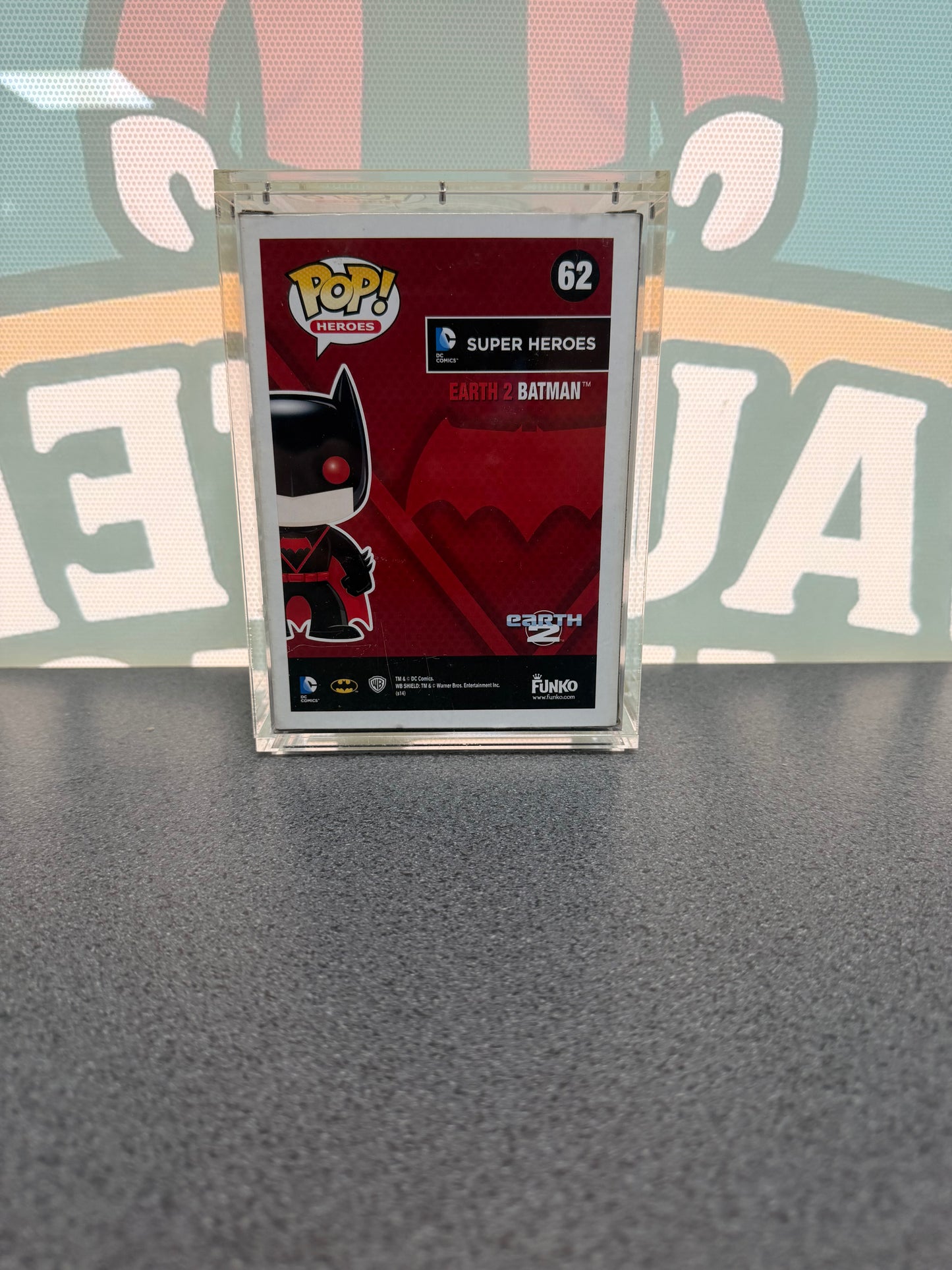 Earth 2 Batman Funko Pop! #62 – NYCC First to Market – back of box
