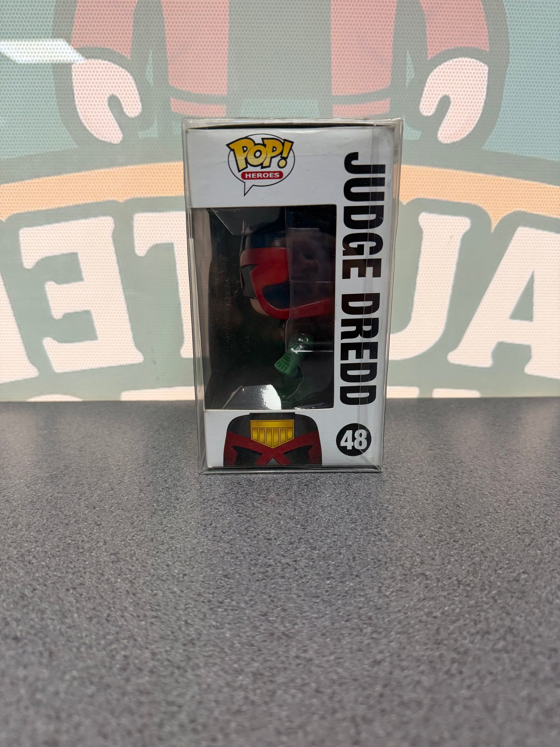 Judge Dredd Funko Pop! #48 – window side of box