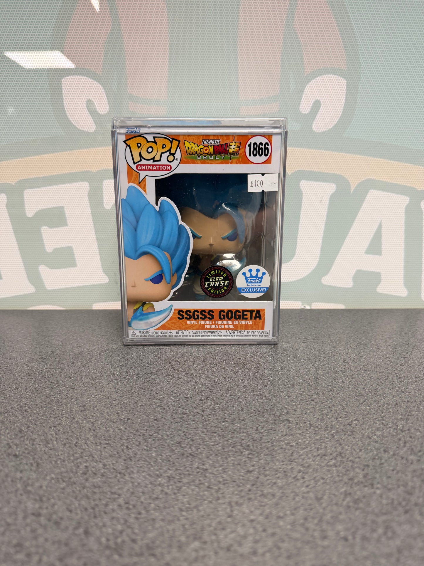 SSGSS Gogeta Funko Pop! #1866 – Glow Chase – Funko Exclusive – front of box