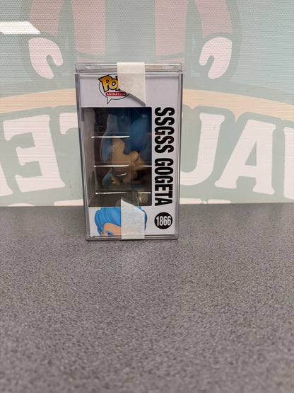 SSGSS Gogeta Funko Pop! #1866 – Glow Chase – Funko Exclusive – window side of box