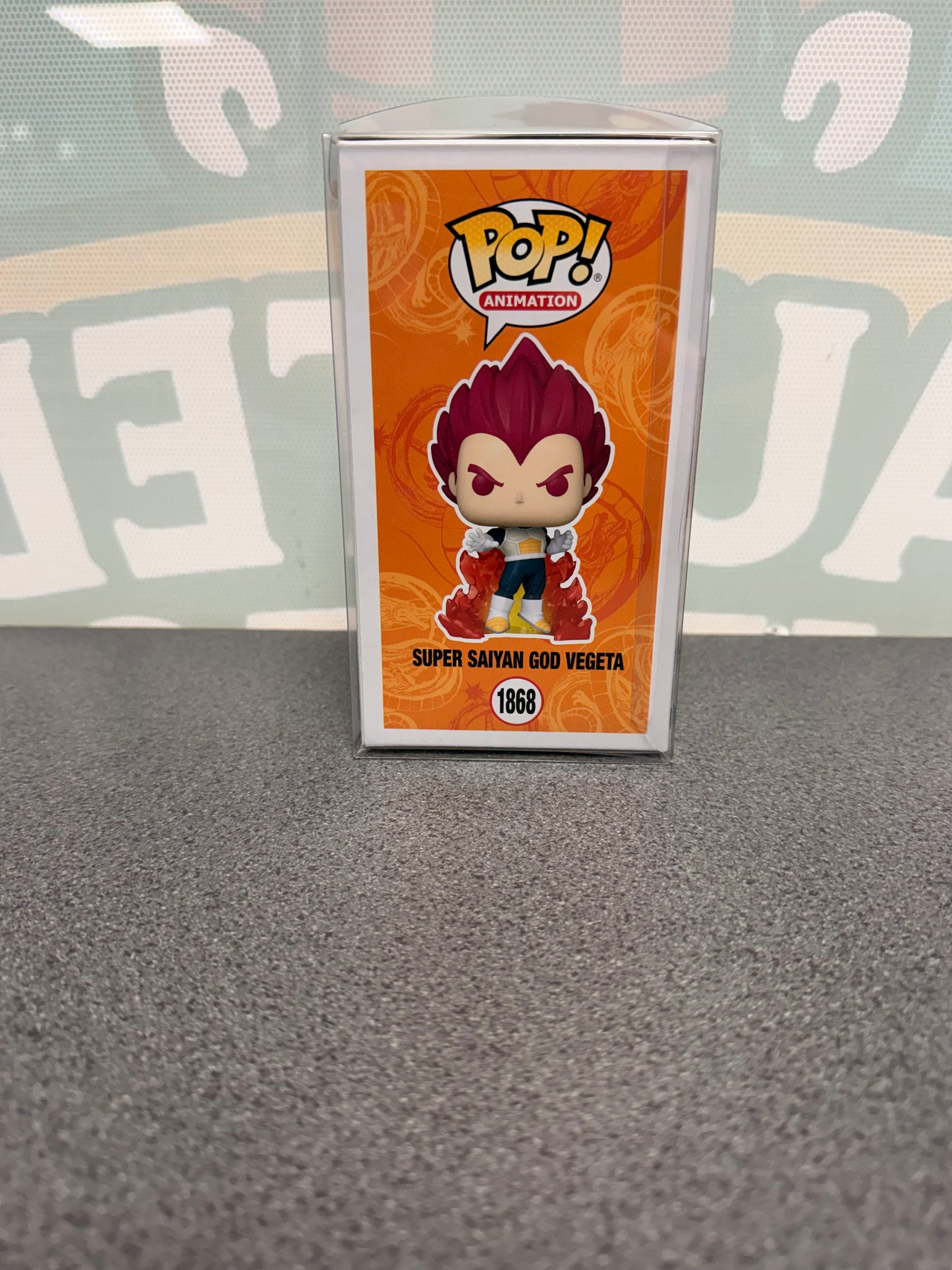 Super Saiyan God Vegeta Funko Pop! #1868 – Glow Chase – illustrated side of box