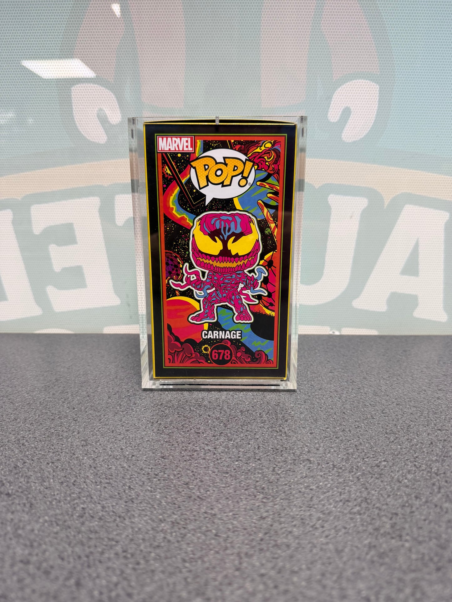Carnage #678 Funko Pop! Marvel – Black Light – Funko Shop Exclusive