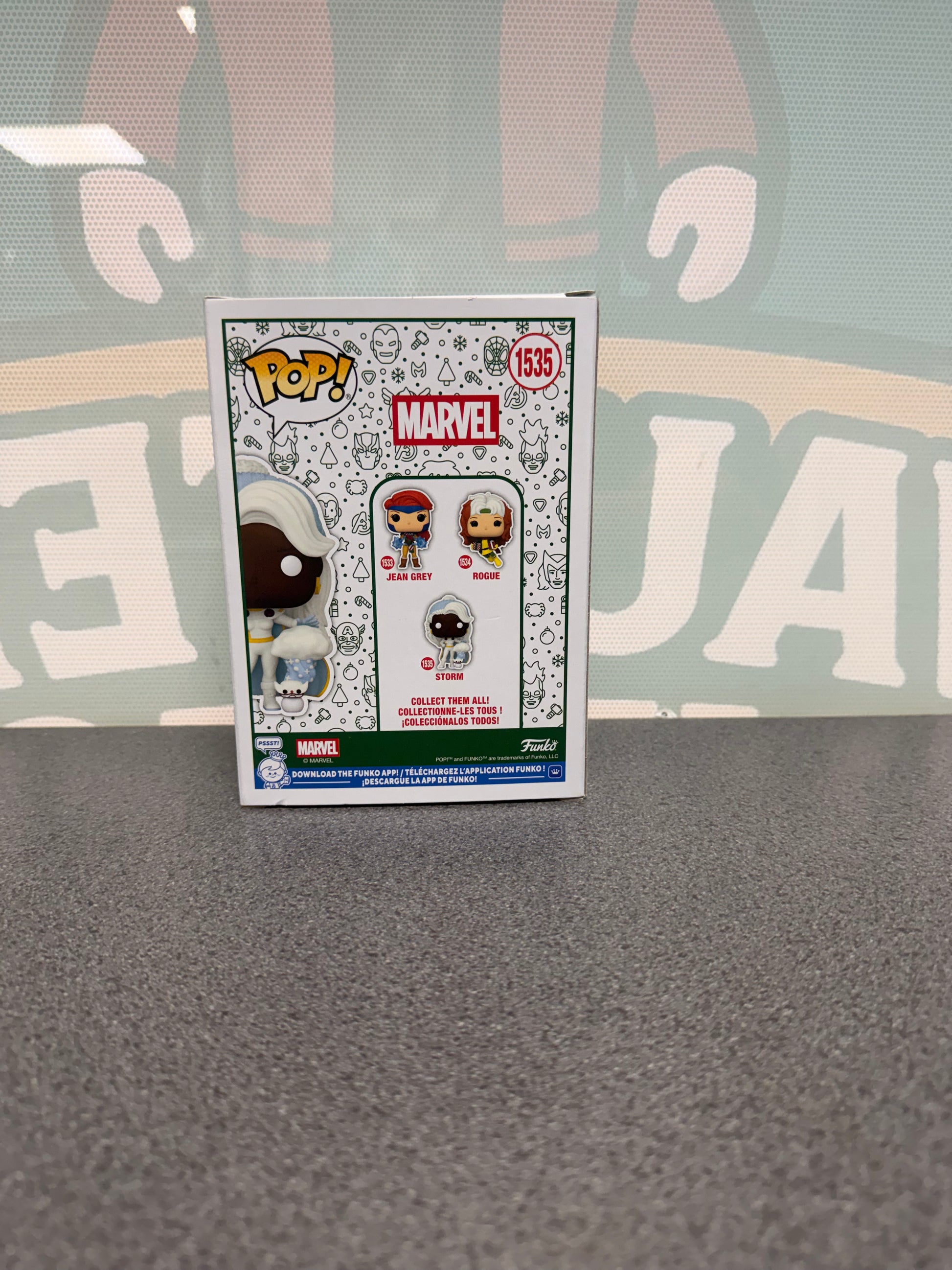 Storm with Snowman #1535 Holiday Funko Pop! from Marvel X-Men – back of box