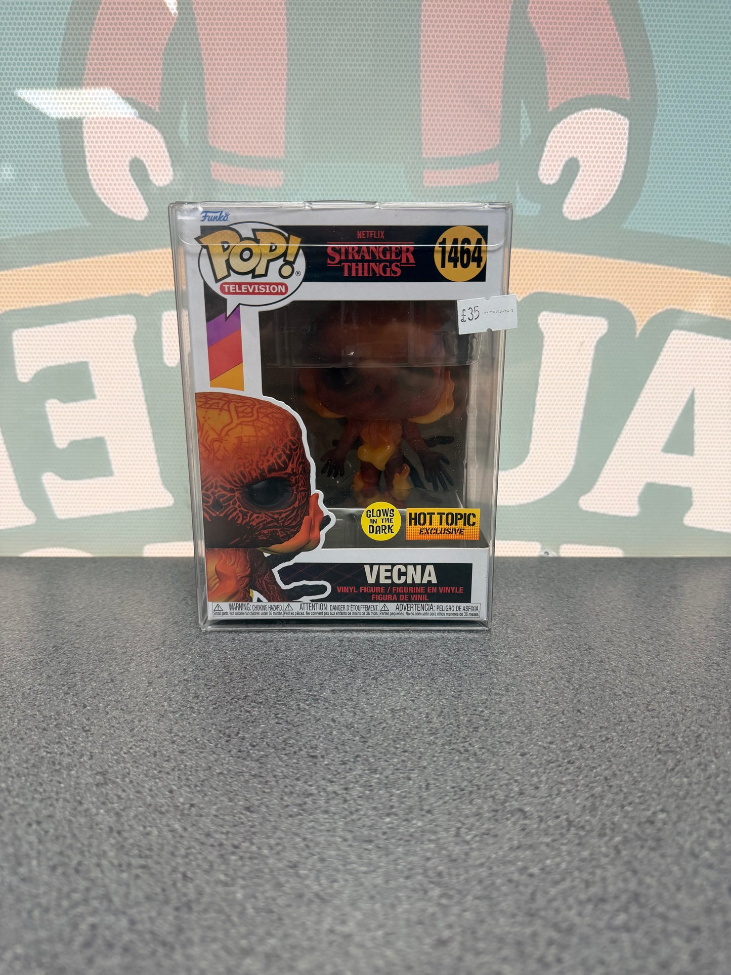 Vecna Glow in the Dark – Hot Topic Exclusive Funko Pop! #1464 from Stranger Things – front of box and figure