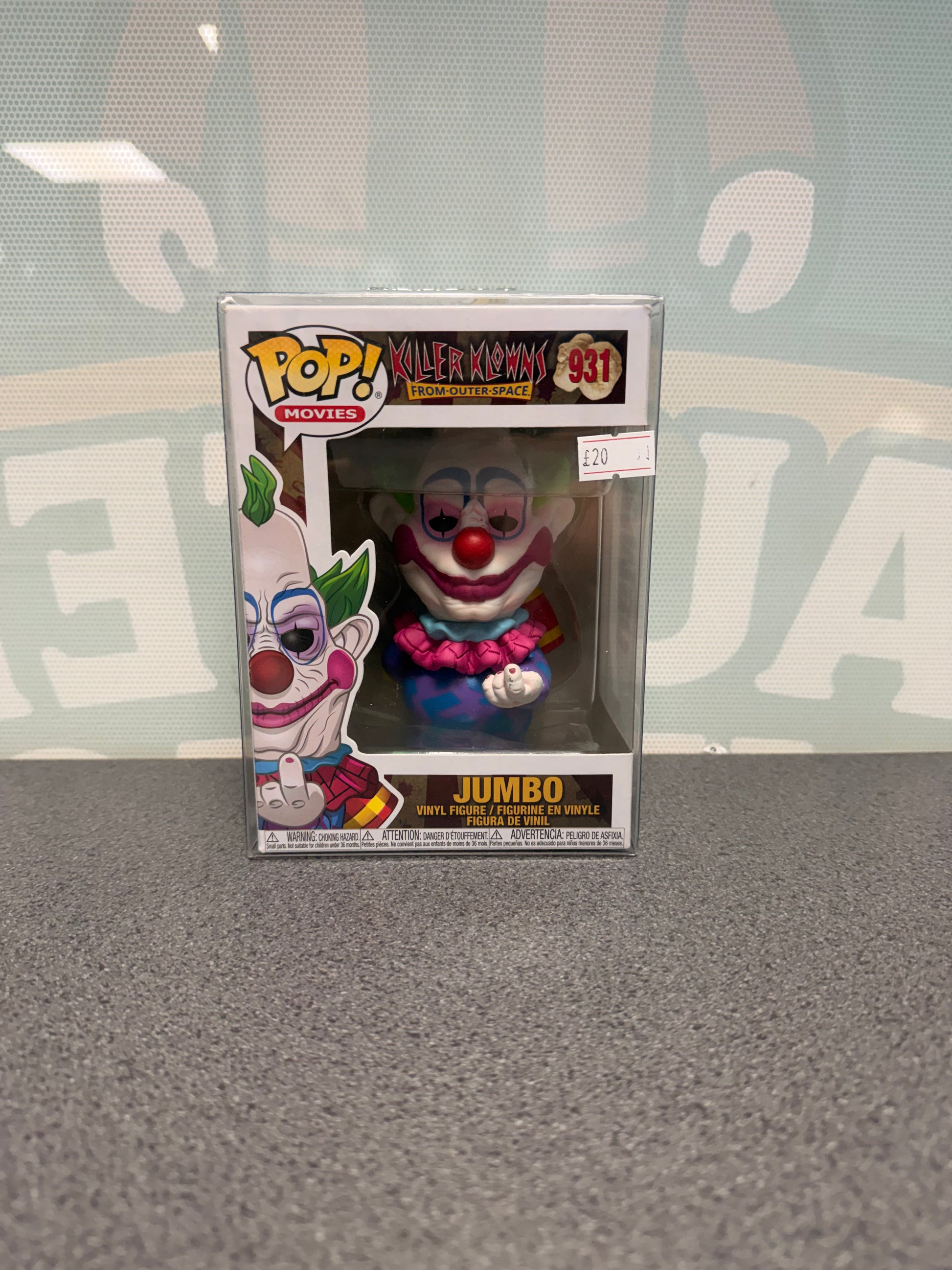 Jumbo #931 Funko Pop! from Killer Klowns from Outer Space – front of box and figure