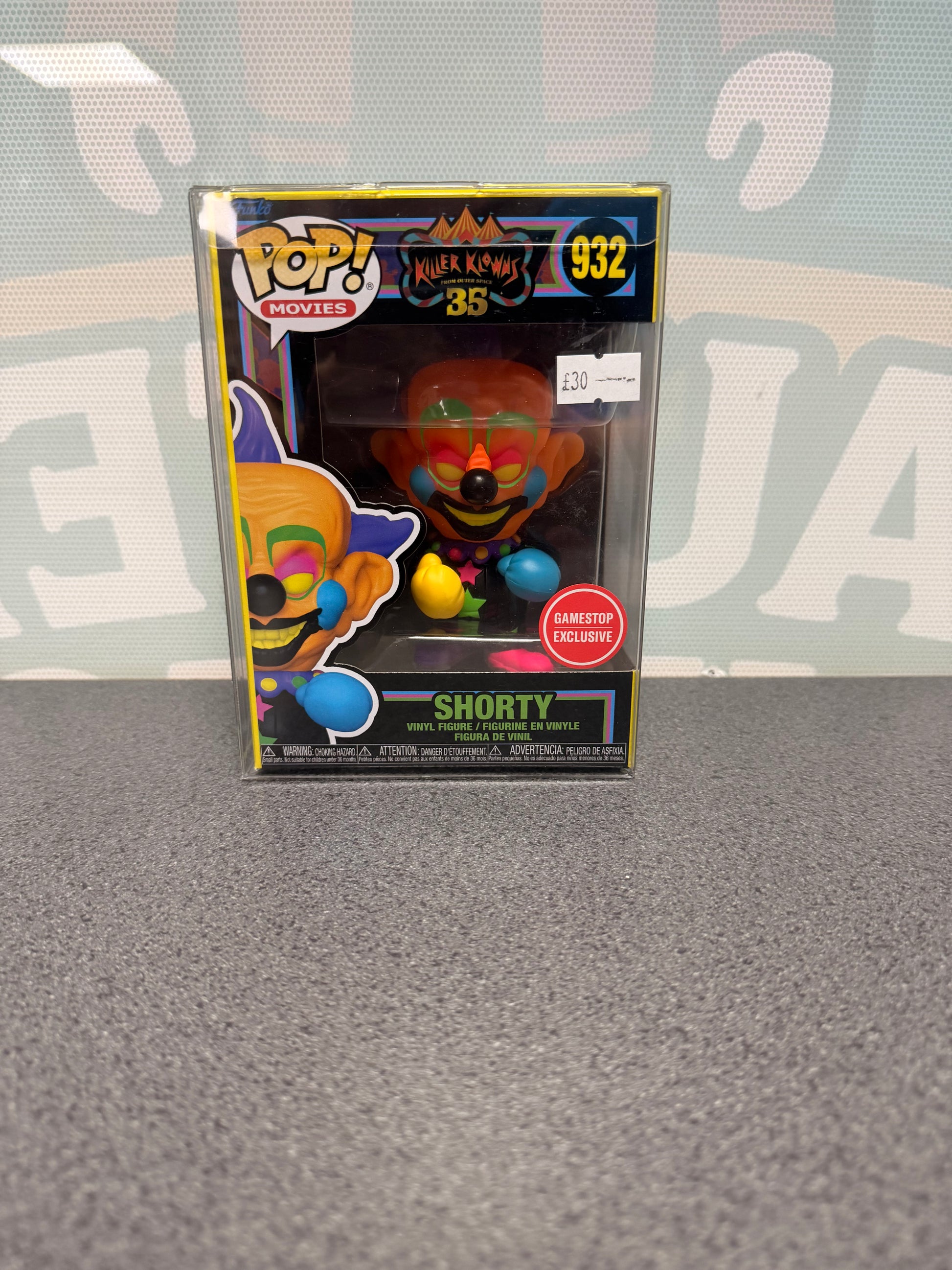 Shorty #932 Blacklight GameStop Exclusive Funko Pop! from Killer Klowns from Outer Space – front of box and figure