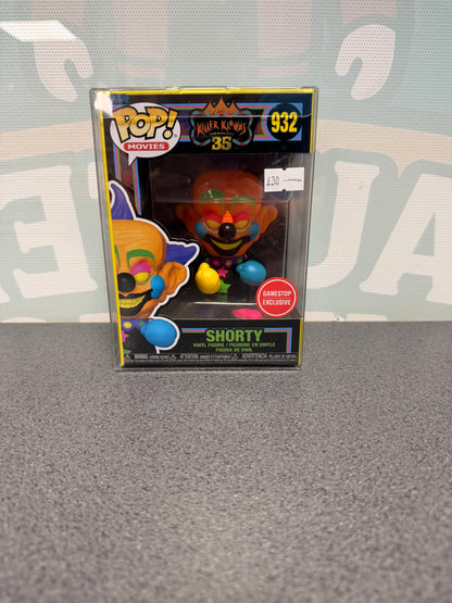 Shorty #932 Blacklight GameStop Exclusive Funko Pop! from Killer Klowns from Outer Space – front of box and figure