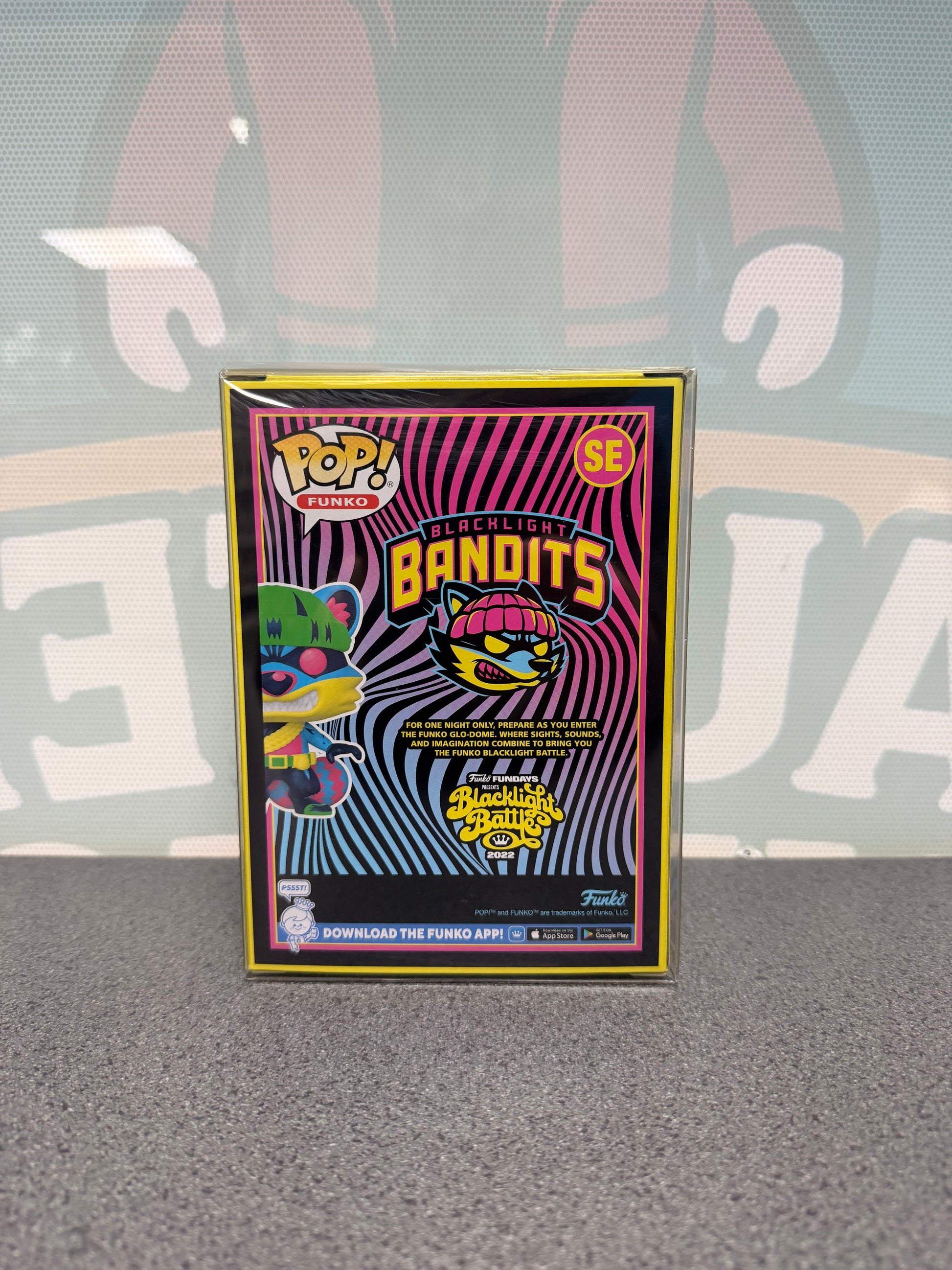 Rear of the Blacklight Bandits Funko Pop! SE box with Fundays Blacklight Battle 2022 artwork.