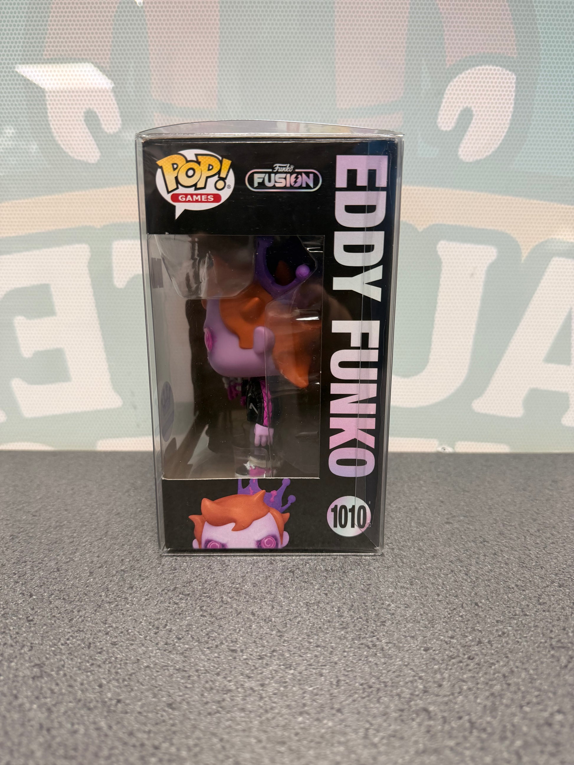 Eddy Funko Funko Pop! #1010 window side