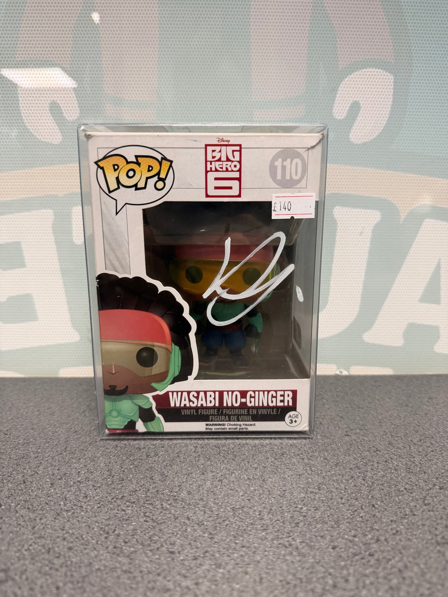 Wasabi No-Ginger Funko Pop! #110 box front, with a Damon Wayans Jr. autograph in white ink