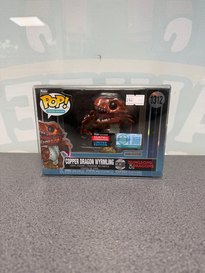 Front of metallic Copper Dragon Wyrmling Funko Pop! #1312 showing the 8000-piece marking and Fall Convention sticker